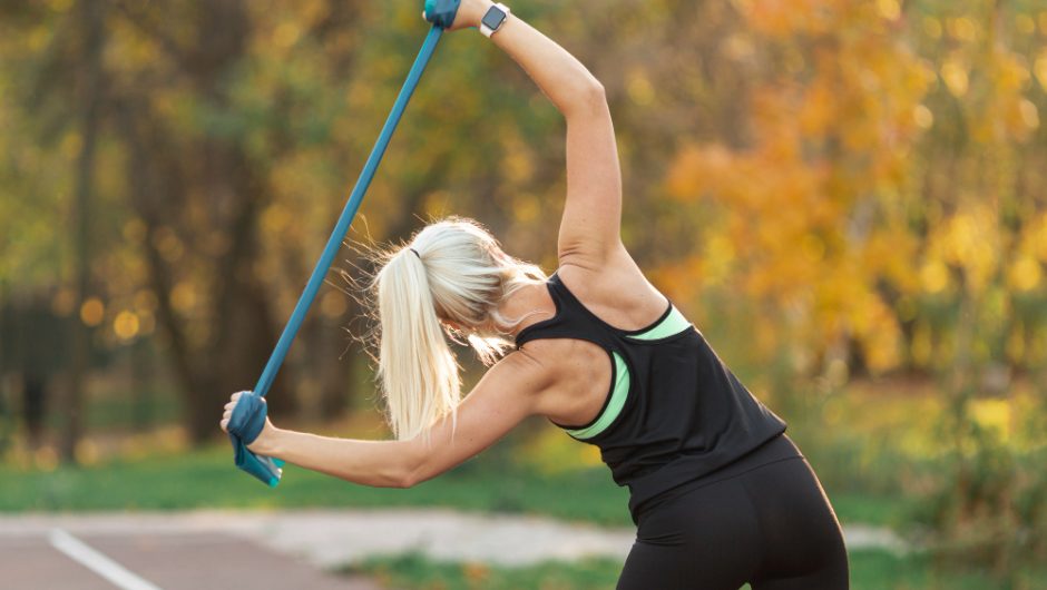 10 exerciții pentru a îmbunătăți puterea și viteza corpului tău