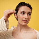 Cum alegi cel mai bun serum anti-îmbătrânire pentru tenul tău