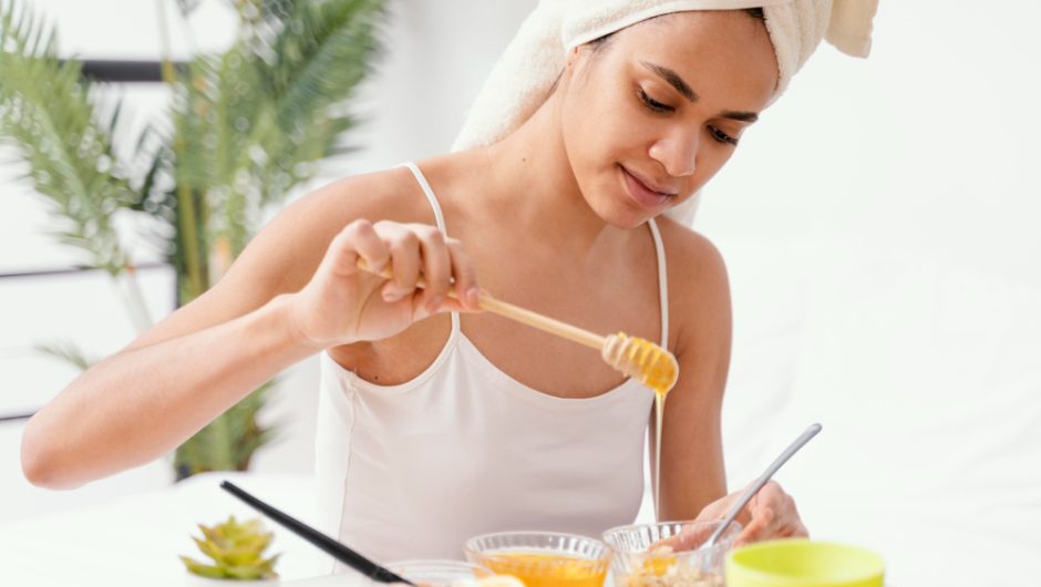 Cum prepari un exfoliant corporal DIY eficient