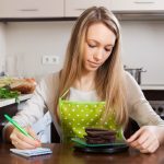 Cum te reinventezi prin obiceiuri mici