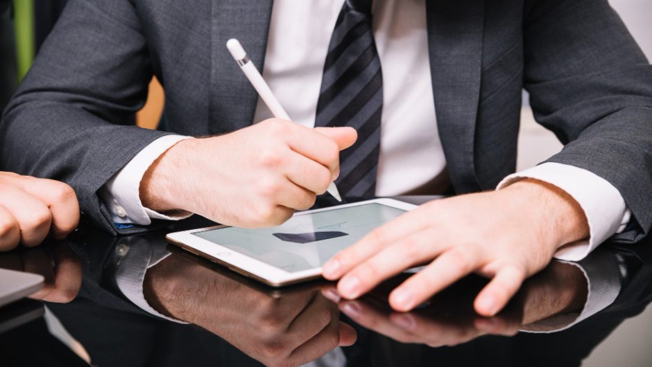 Ghid pentru auditul digital complet al unei afaceri