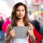 Ce poate face AI pentru magazine online și suport clienți